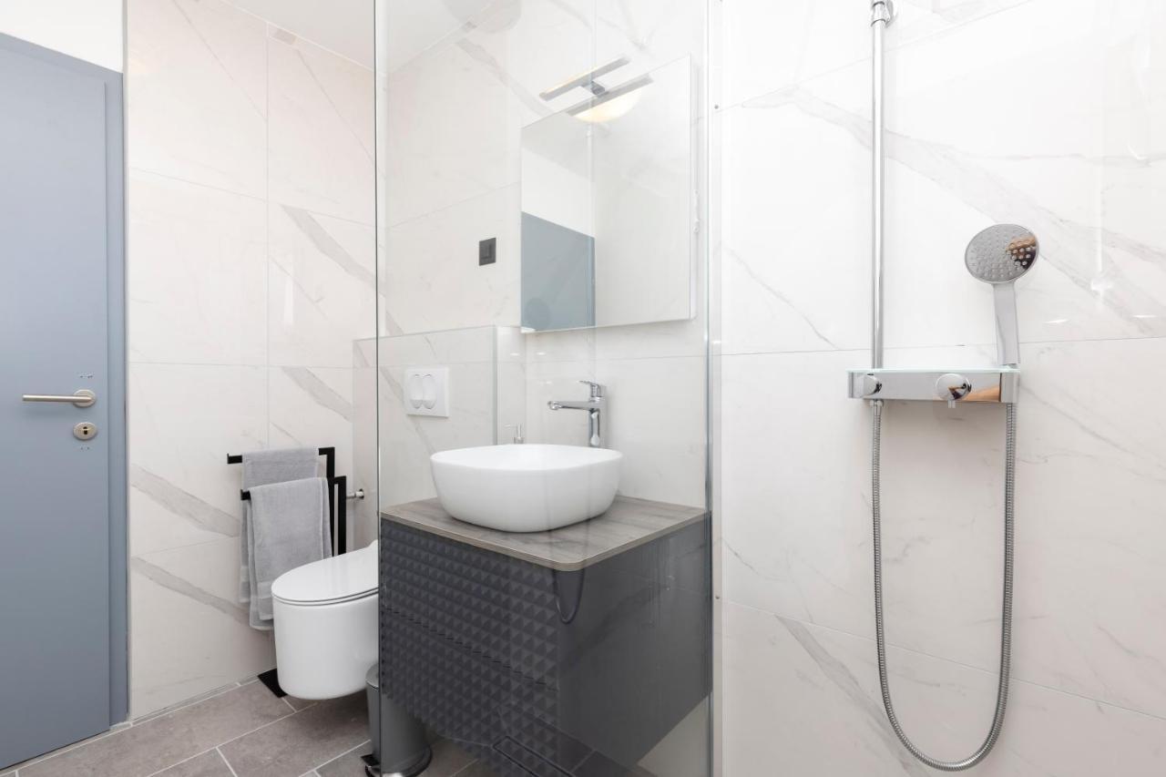 Providenca Accommodation Mali Losinj Bilik gambar